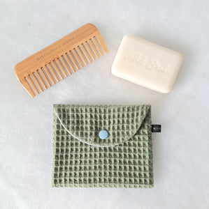 Kit pour routine beauté nid d'abeille sauge (lingettes - pochette à savon - bandeau) / Kit bien-être / cadeau femme