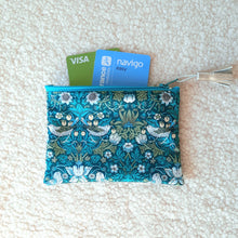 Charger l&#39;image dans la galerie, Petite pochette Porte monnaie en tissu Liberty Strawberry Thief / Trousse Liberty of London