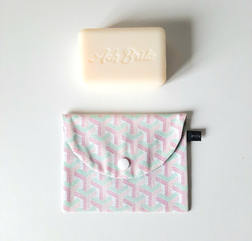 Pochette à savon imperméable en double gaze et coton enduit / étui à shampoing solide de voyage
