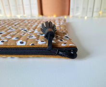 Charger l&#39;image dans la galerie, Housse molletonnée pour tablette iPad (Pro, Air, Mini) en tissu léopard